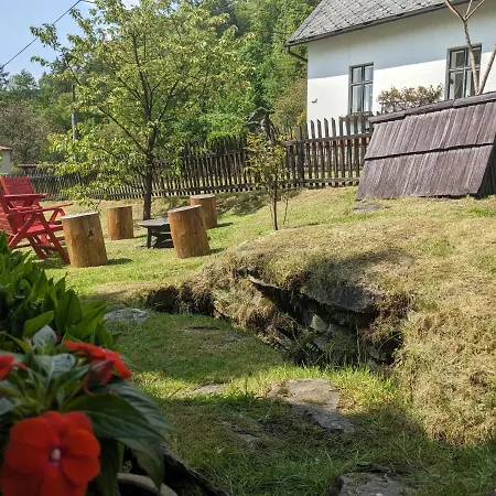 Chaloupka Na Konci Sveta *